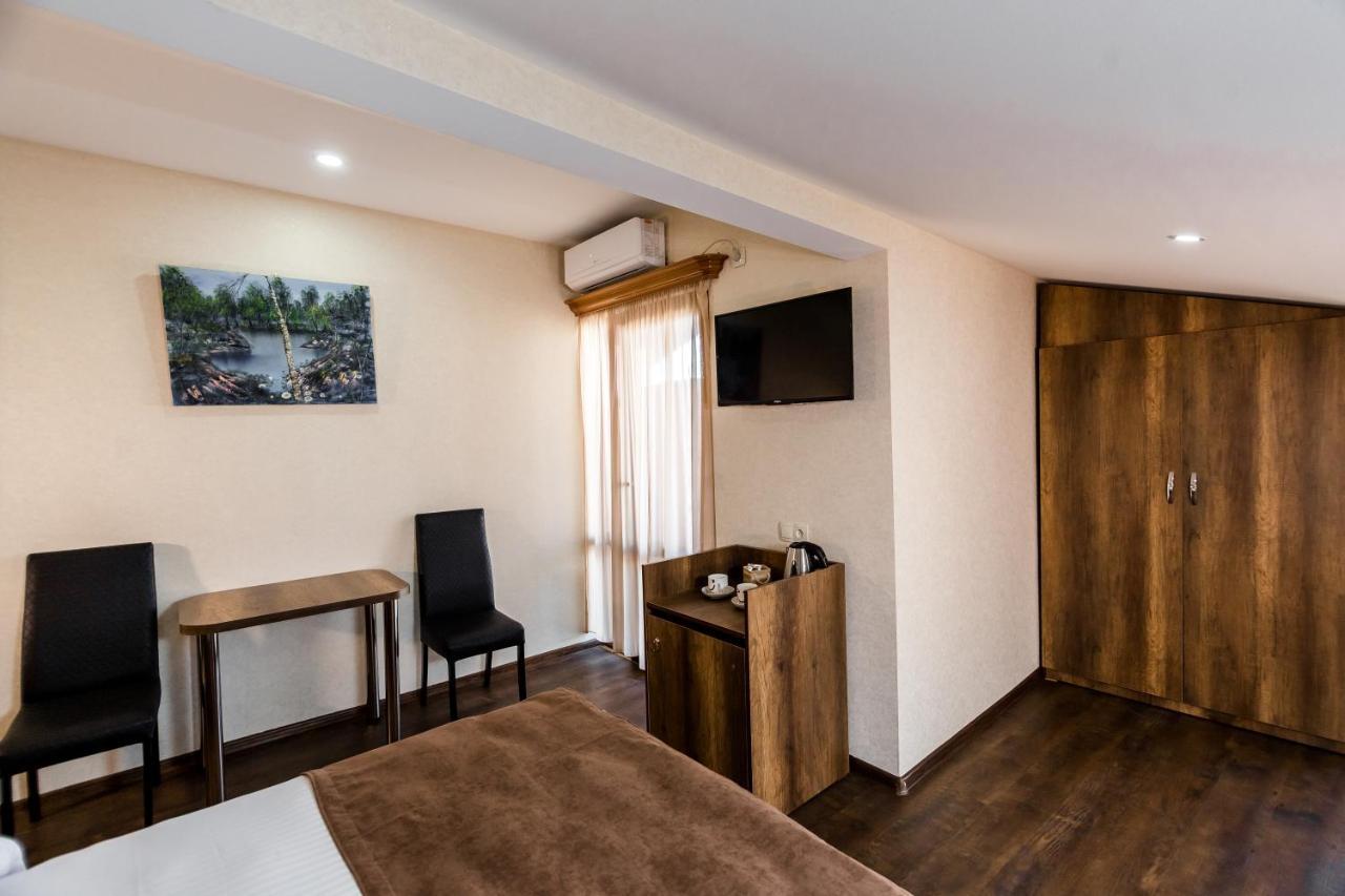 George Hotel Tbilisi Ngoại thất bức ảnh