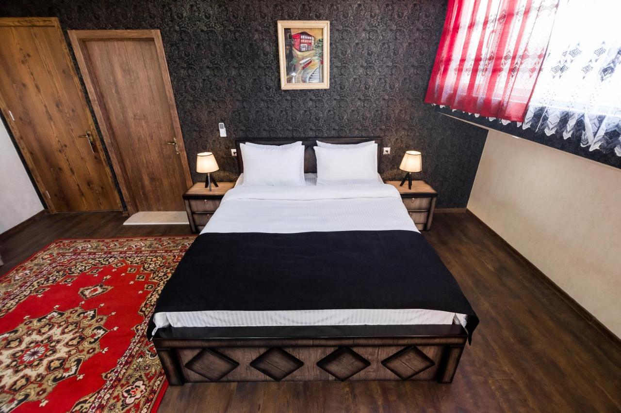 George Hotel Tbilisi Ngoại thất bức ảnh