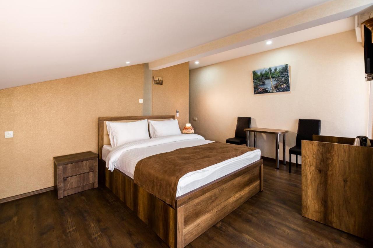 George Hotel Tbilisi Ngoại thất bức ảnh