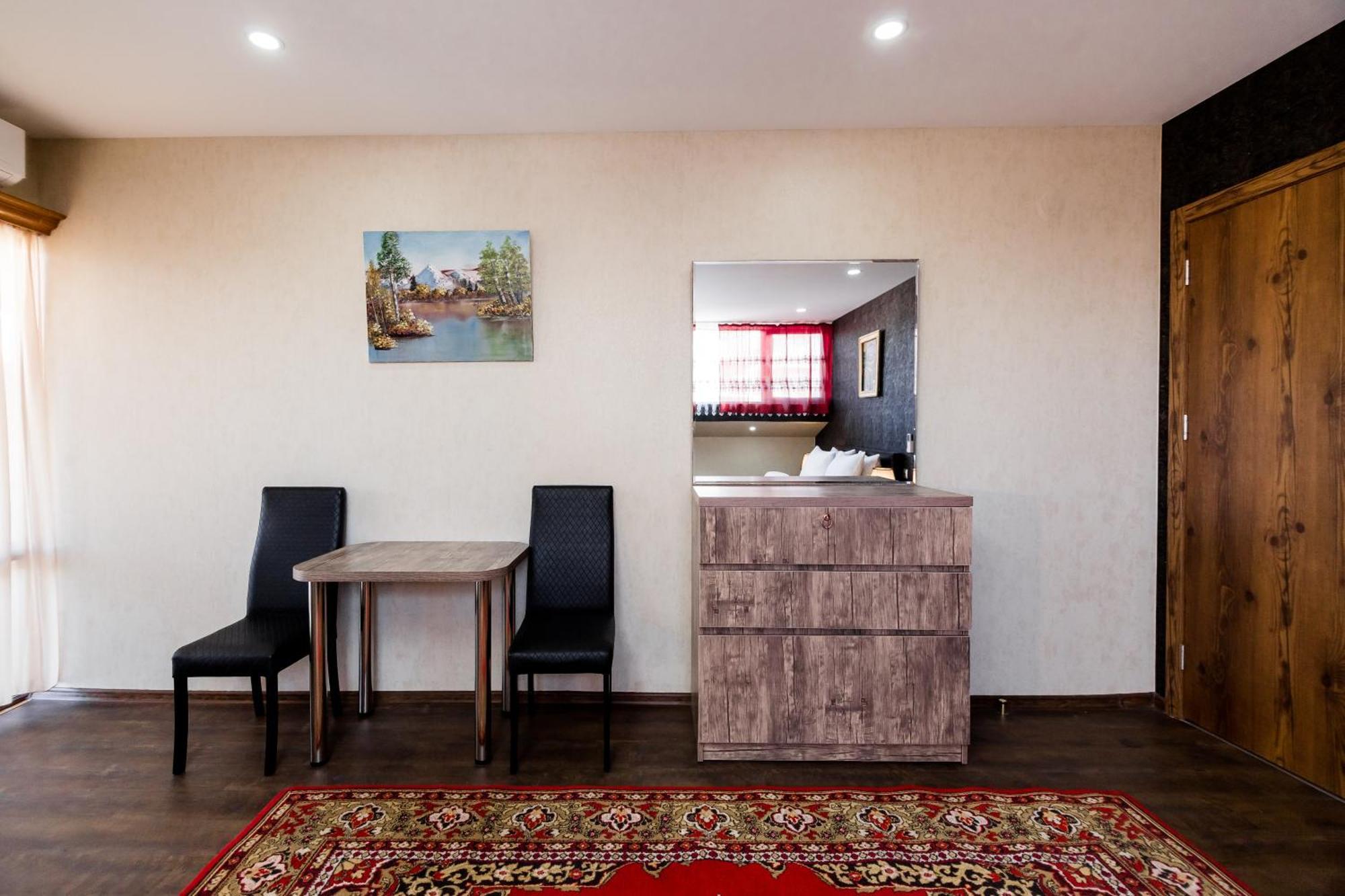 George Hotel Tbilisi Ngoại thất bức ảnh