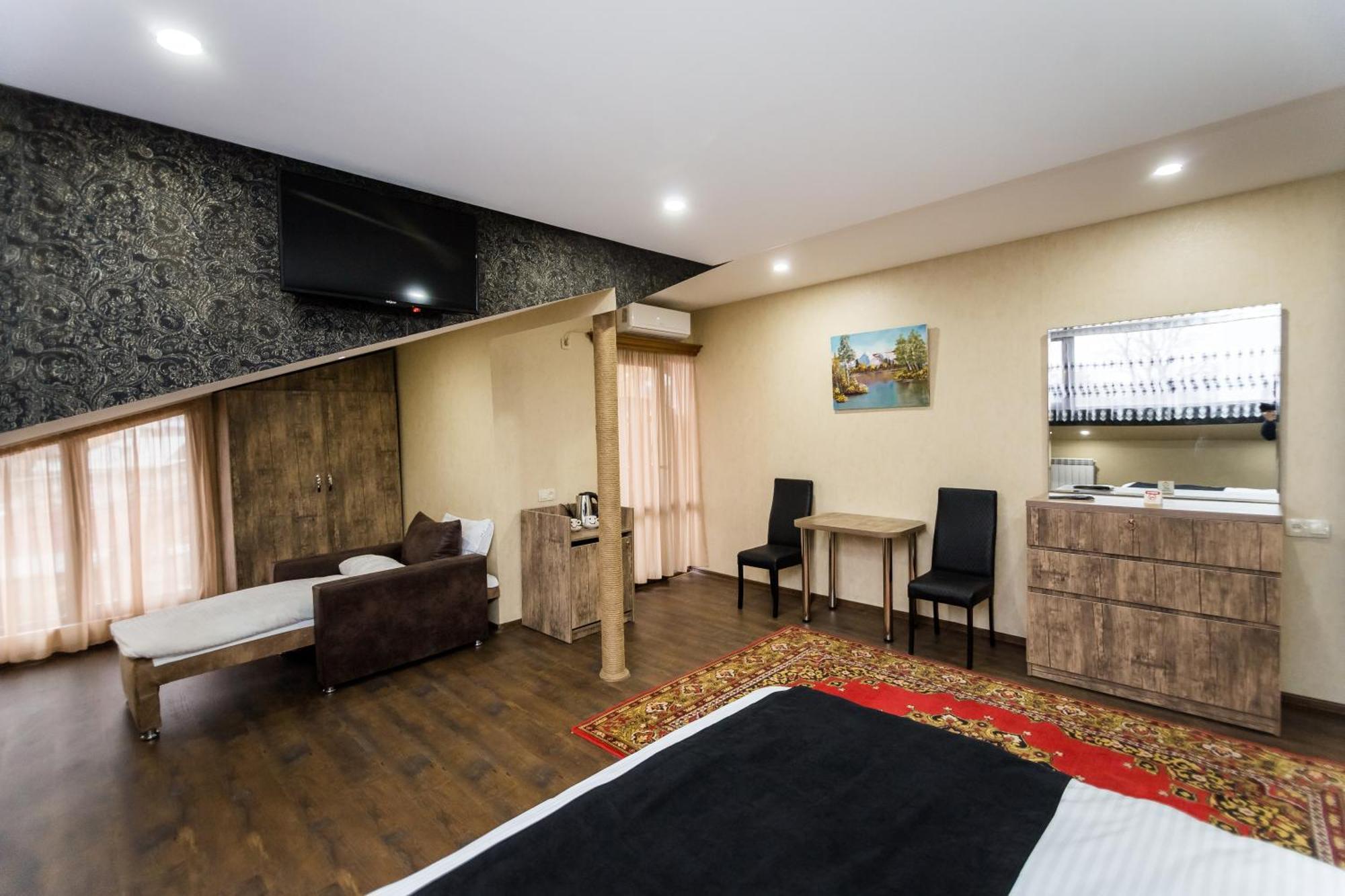 George Hotel Tbilisi Ngoại thất bức ảnh