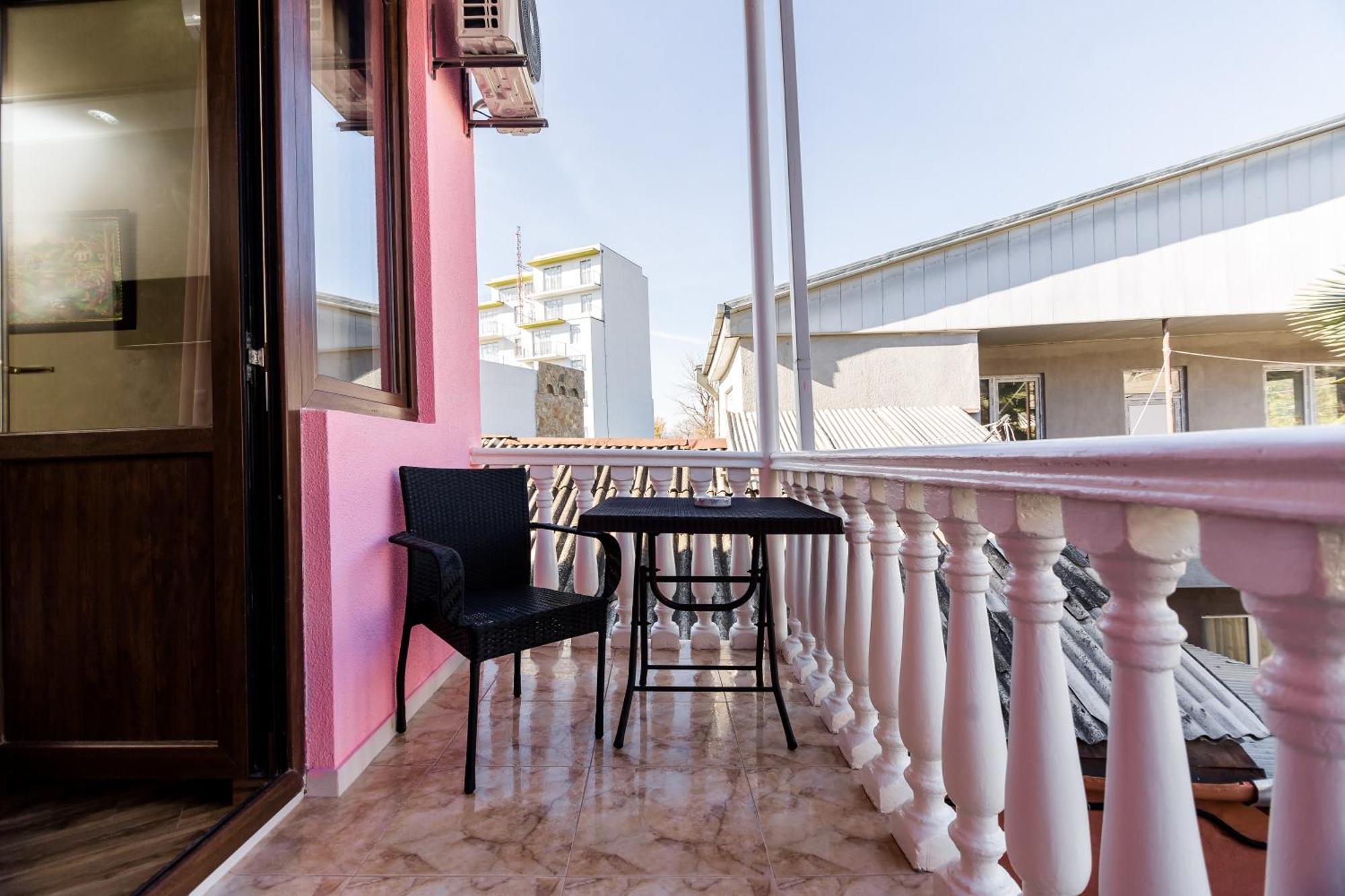 George Hotel Tbilisi Ngoại thất bức ảnh